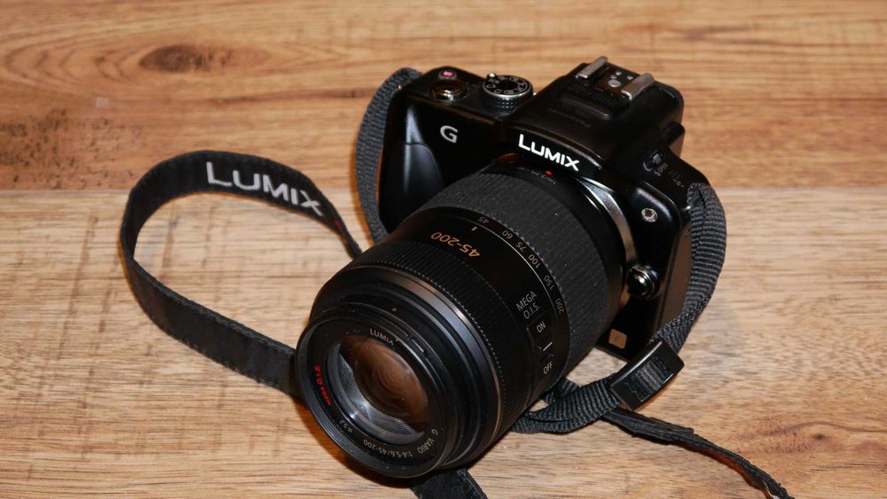 Aparat Panasonic Lumix G3 + obiektyw Lumix G Vario 45-200