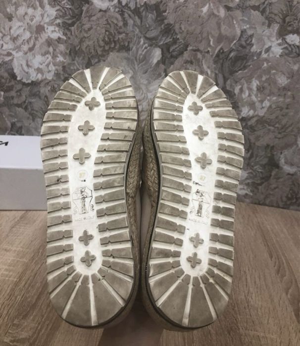 Brunello Cucinelli Італія р.37 сліпони мокасини еспадрильї.