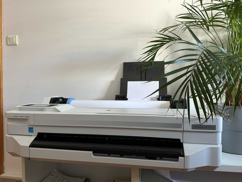 HP DesignJet T125 A1 Printer with Error Reading Two Ink Cartridges64550572766338122