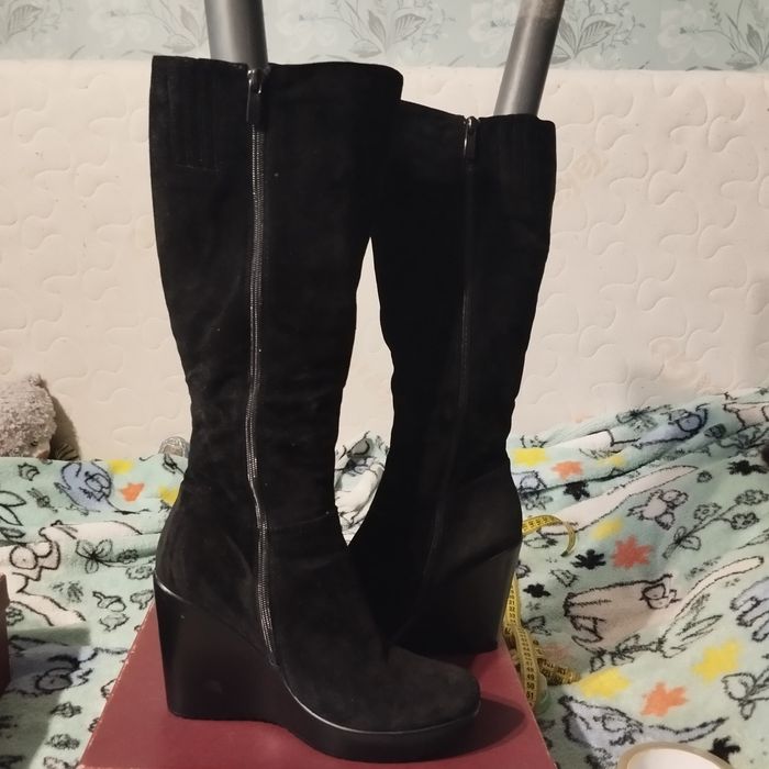 Зимові чоботи замшеві високі