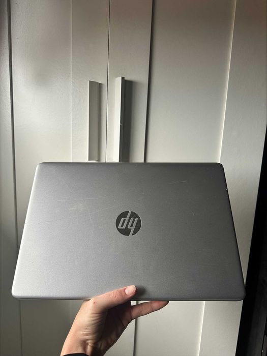 PORTATIL HP i3-1115 (usado)