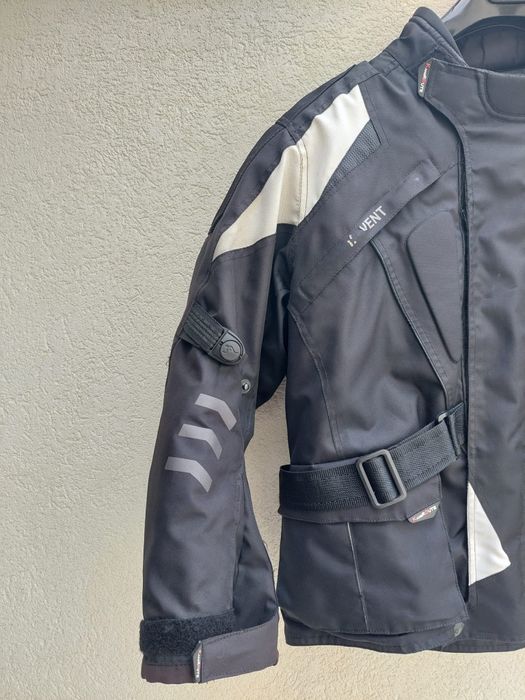 Casaco motard em bom estado