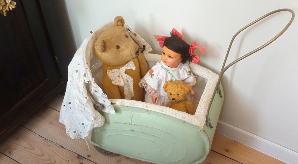 Przedwojenny kolekcjonerski duży wózek antyk dla lalek