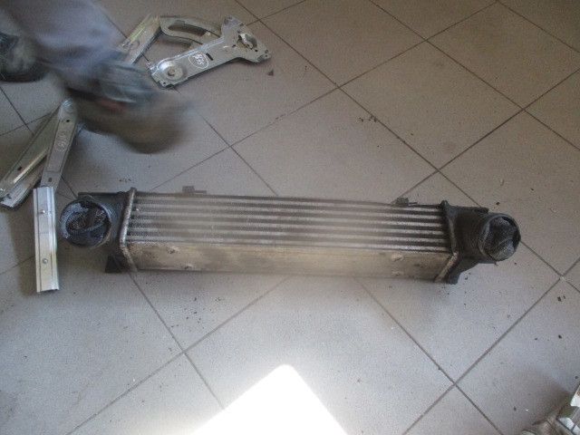 Radiador do intercooler BMW 1 (E87)