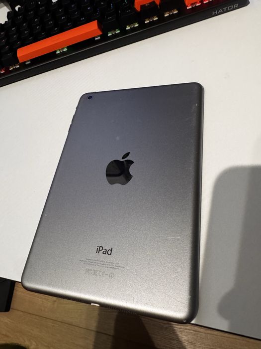 Ipad mini  pierwszej generacji