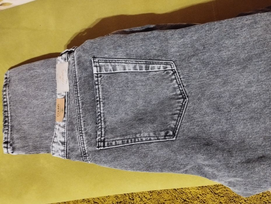 Джинси жіночі сірі