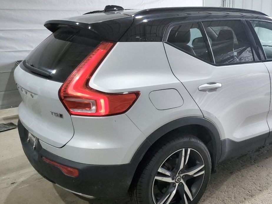 Четверть Volvo XC40 Задня Права Ліва Крило 729 Розборка Вольво ХС40