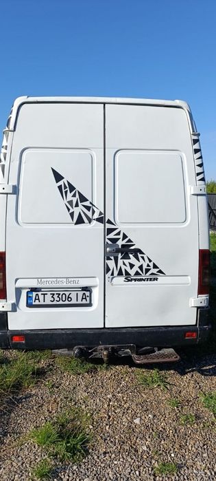 Mersedes Sprinter 313 2.2d 129 кінських