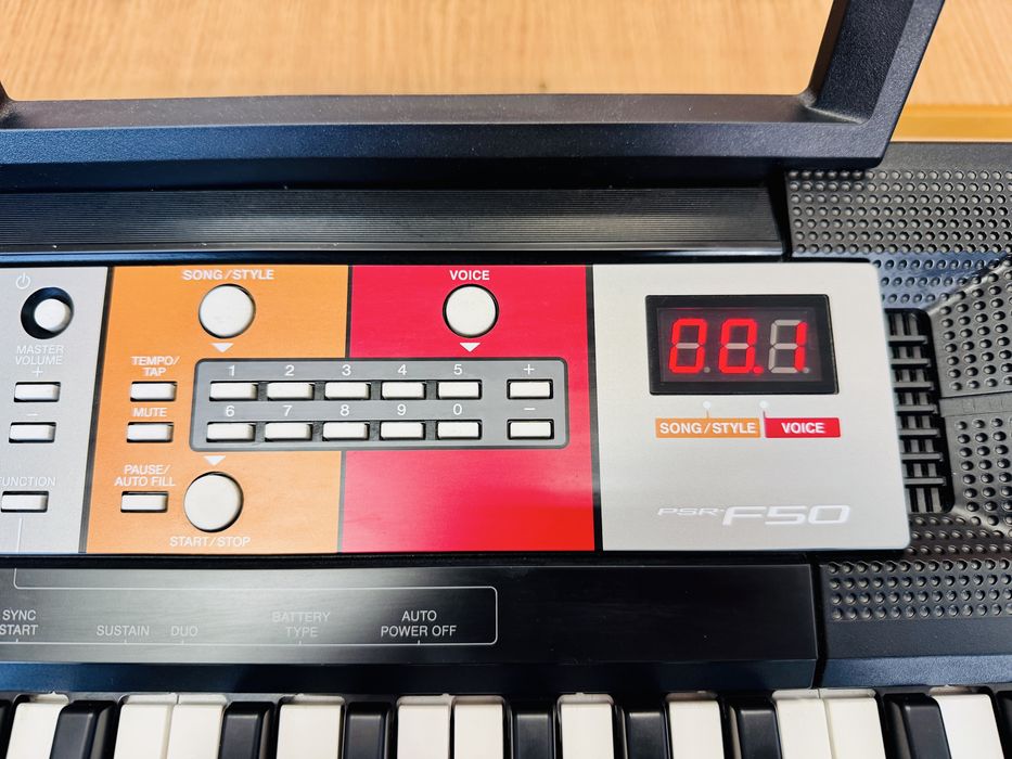 Keyboard YAMAHA PSR-F150 + Stojak / Idealny do nauki gry / Ładny stan
