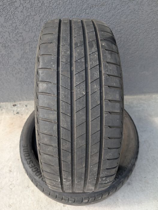 215/50 R17 Bridgestone Turanza T005