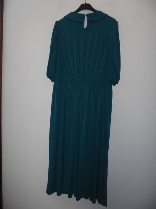 vestido de senhora da marca ZARA