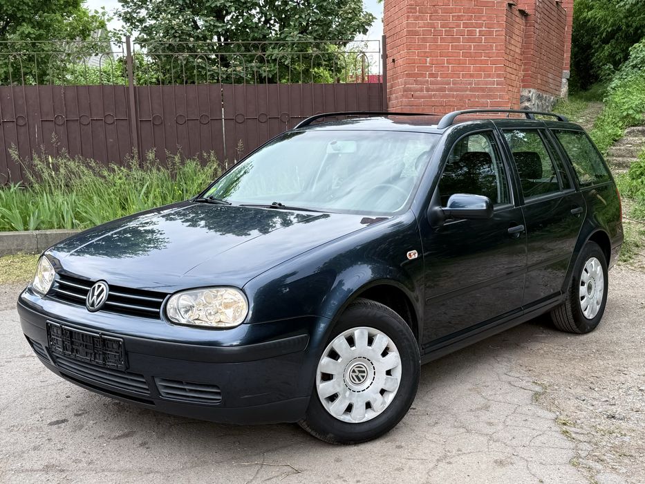 Продам Volkswagen Golf 1.6
