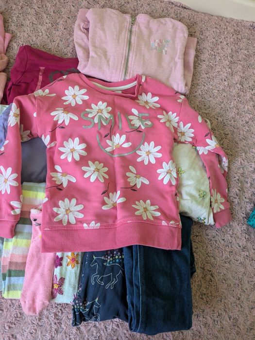 Пакет речей 122-128 на дівчинку