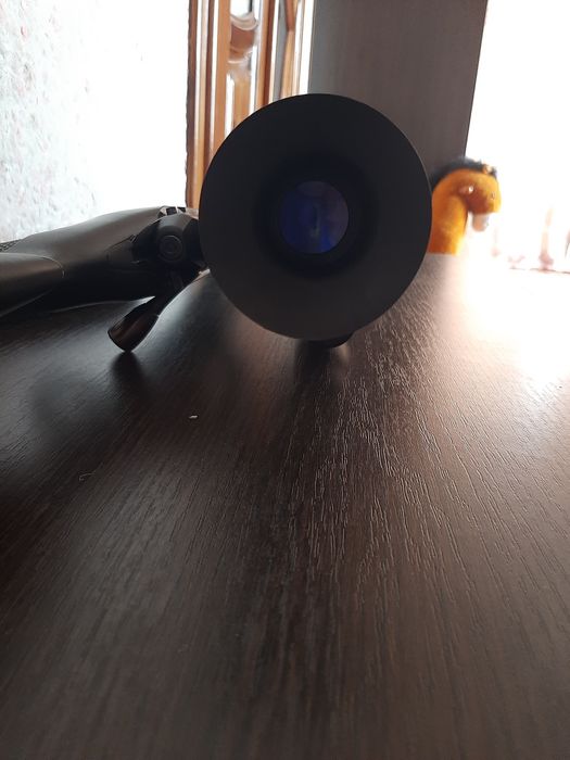 Продам приціл нічного бачення YUKON в прекрасному стані ,все працює..