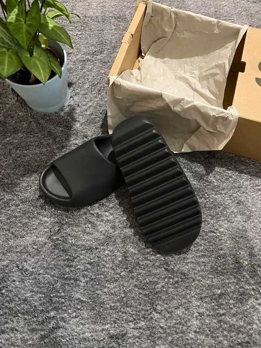 adidas Yeezy Slide Onyx R.44