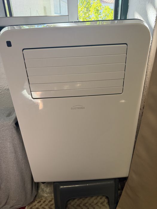Vendo Ar Condicionado Portatil que faz frio e calor