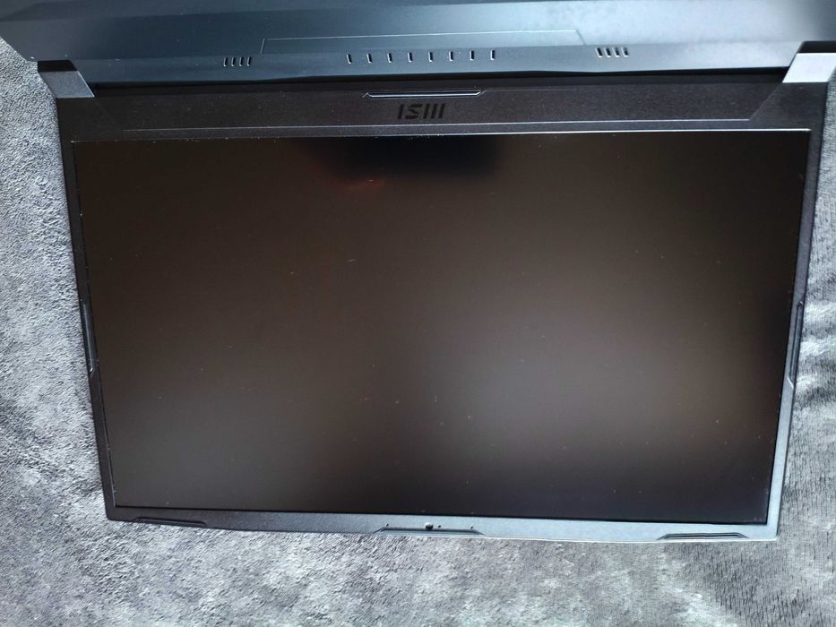 MSI Katana GF76 – i7 / RTX 3050 Ti / 16GB RAM / 512GB SSD