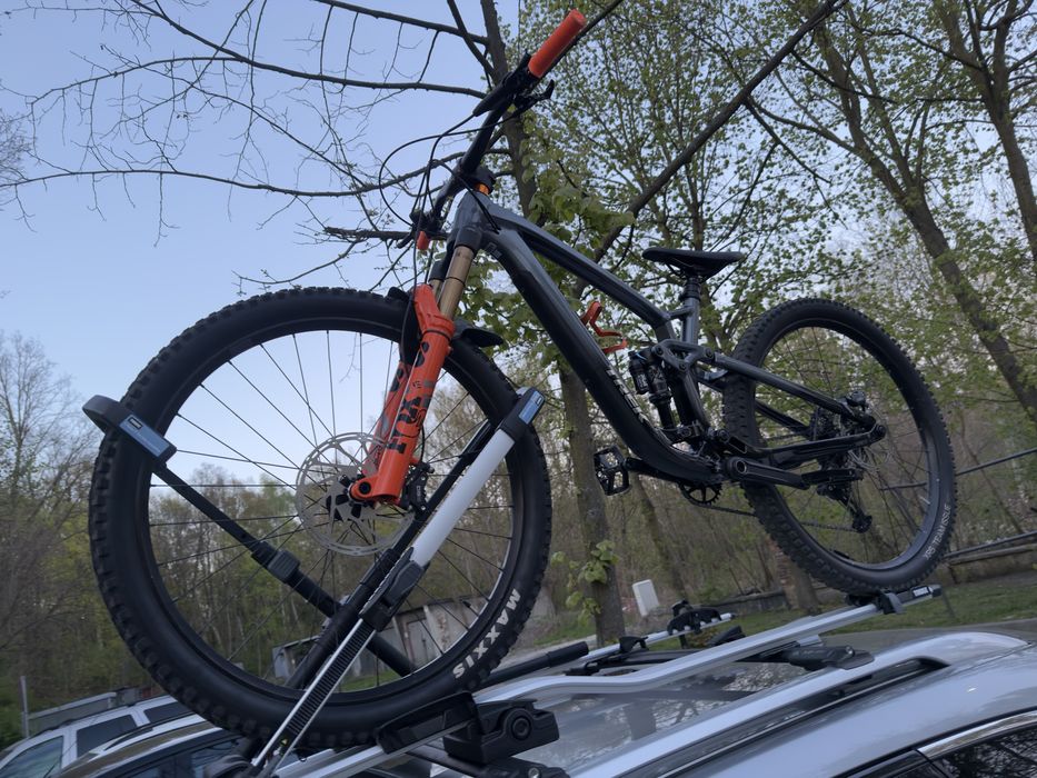 Trek Fuel EX 8 Gen 6 (2024) - Fox 38 Factory