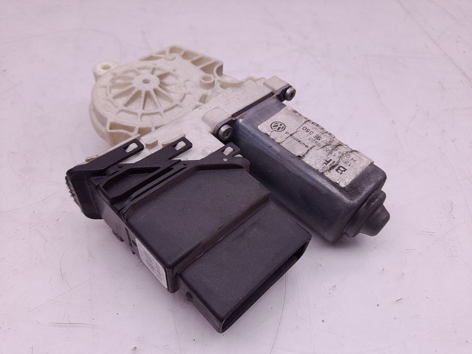 Motor vidro trás direito SEAT Leon (1P1)