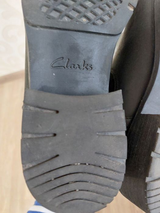 Ботинки осенние clarks