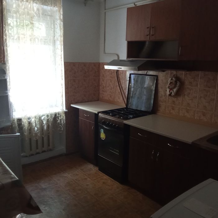 Окрема квартира (1кімн) для дівчат,  без господарів,одна вже проживає