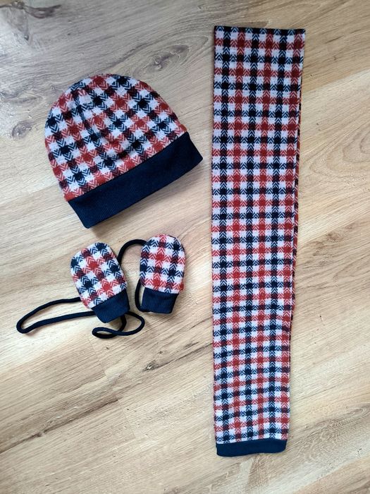Zestaw czapka, szalik, rękawiczki
