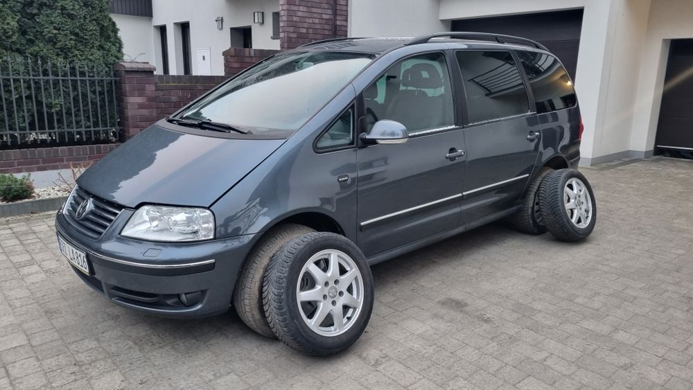 Volkswagen Sharan 1,8Turbo benzyna, udokumentowany przebieg Zadbany