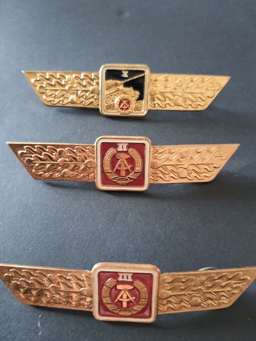 Odznaki specjalności wojskowych DDR NVA