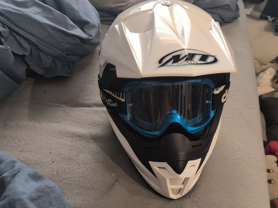 Kask crossowy MT
