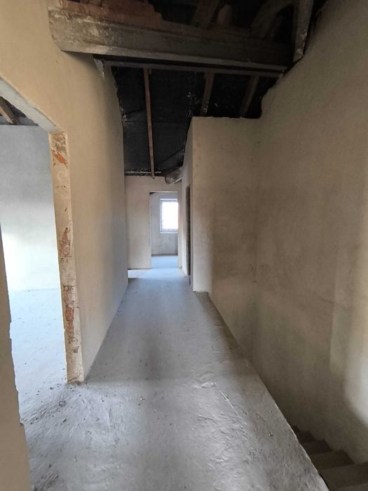 Продаж 255,8 м.кв. частина будинок-спарка, в селі Виннички, 15 км від