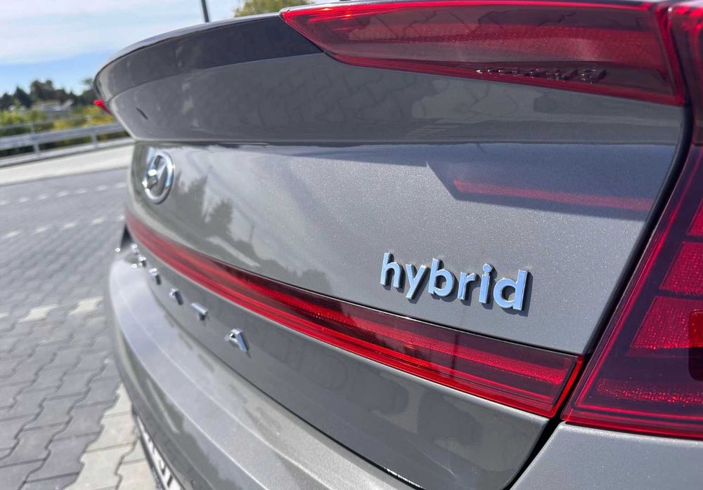 Hyundai Sonata Hybrid 2023