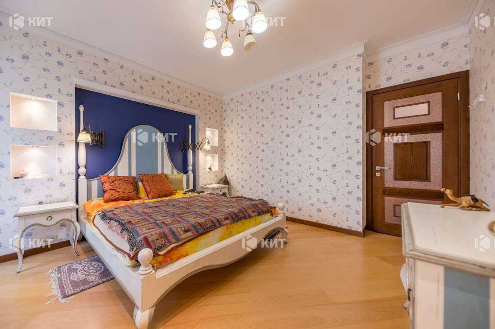 3к.137м2 Центр Наукова (м. Научная, ул. Культуры, ЖК Авантаж) 129612