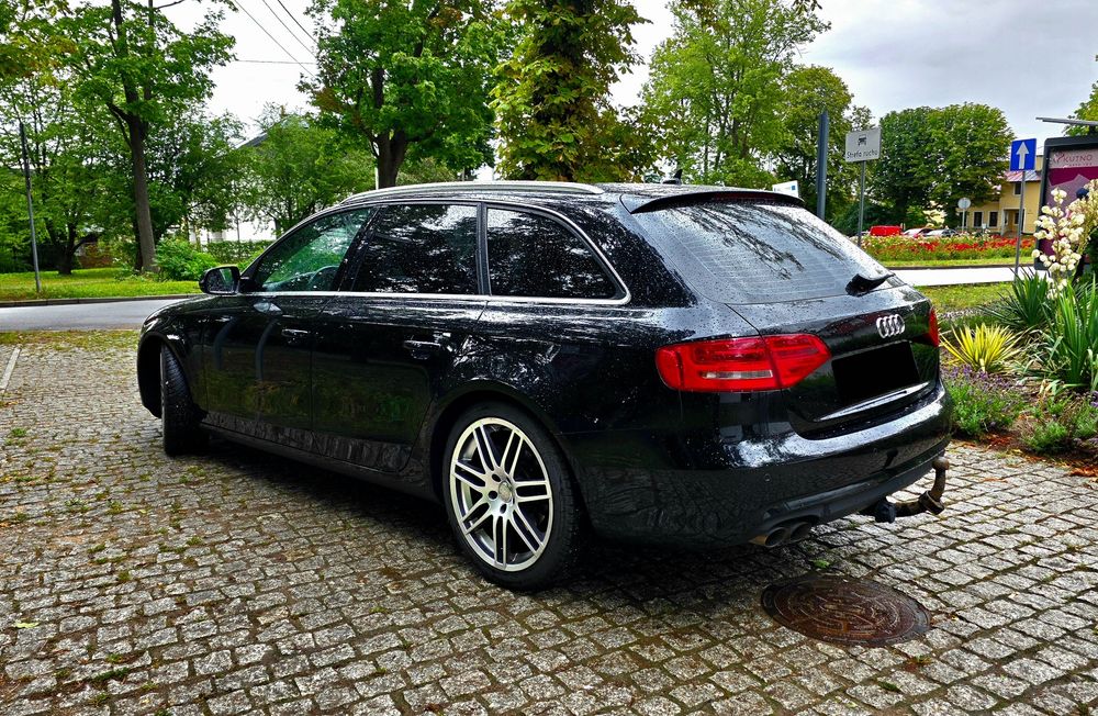 Audi A4 B8 Facelift Avant 2.0 TDI | HAK |