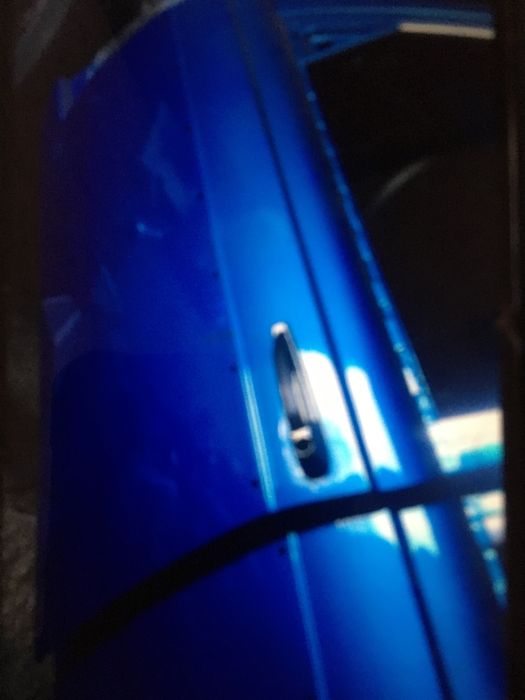 Мерседес 123   Обем 2,8 бензин