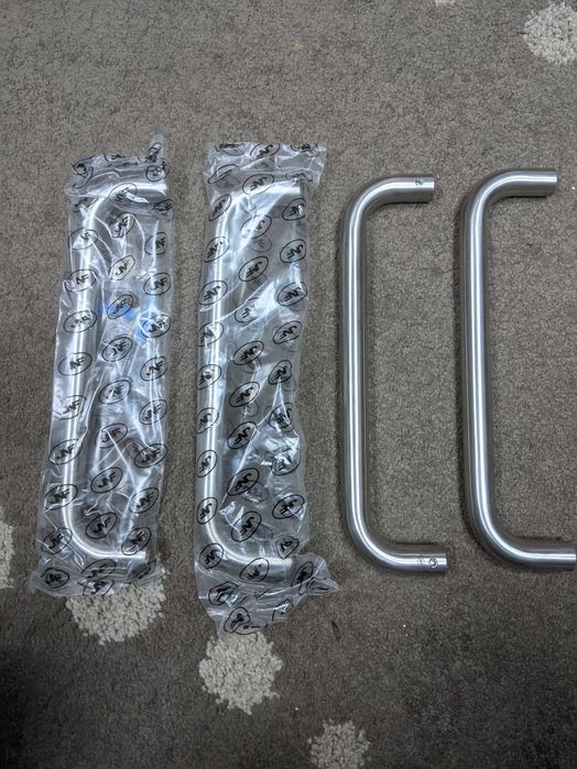 Puxadores para móveis em aço inox