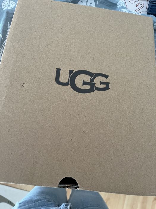 Ugg Novas em caixa