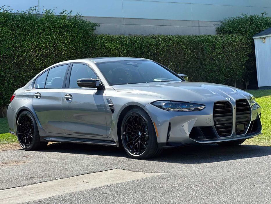 BMW M3      2022