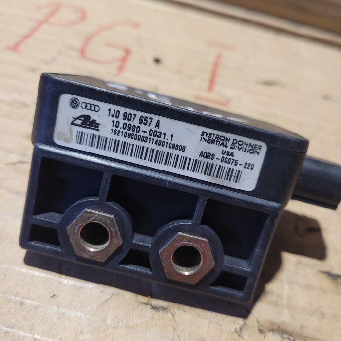 Czujnik sensor ESP vw golf IV bora Audi A3 8L lift A2 seat skoda 2000r