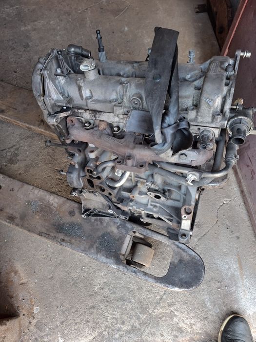 Motor Opel Astra 1300 avariado