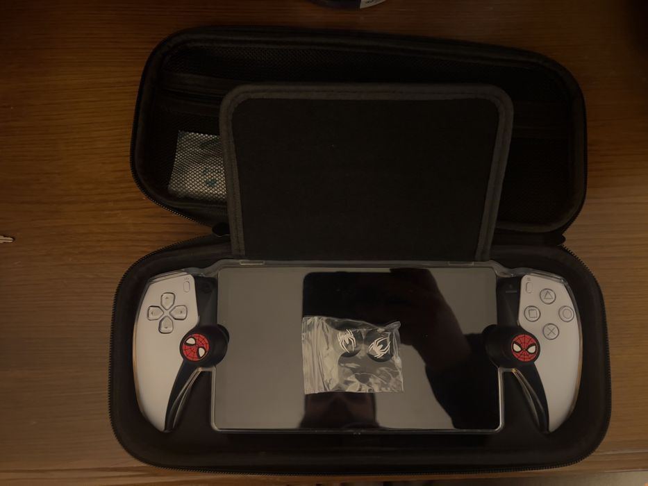 Vendo Playstation Portal- como nova