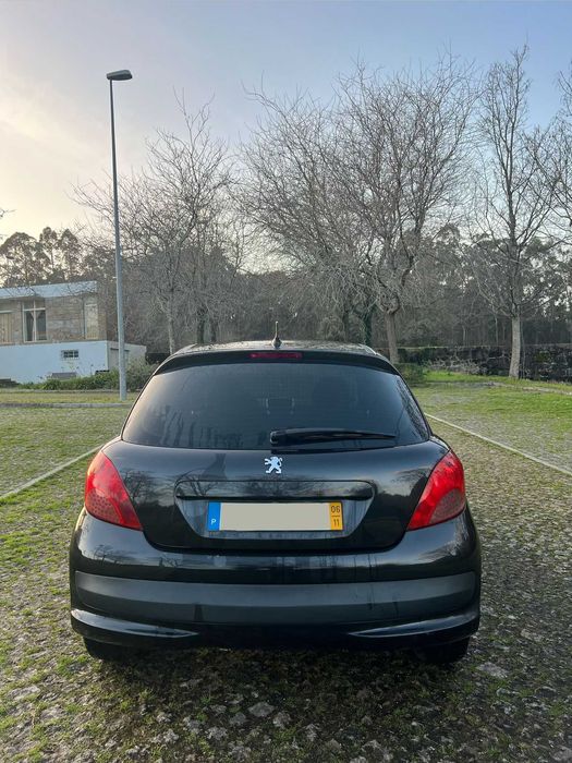 Peugeot 207 1.4 HDi