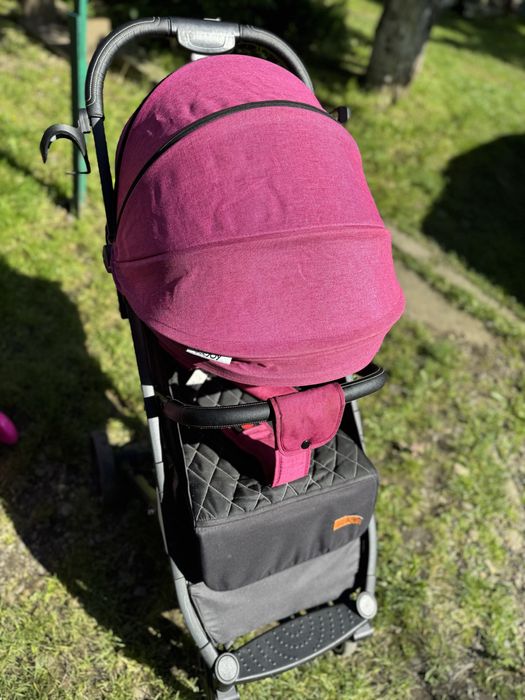 Коляска прогулочна прогулянкова для дівчинки