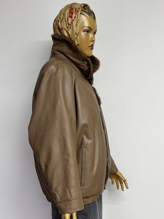 шкіряна куртка дублянка натуральне хутро оверсайз бомбер пілот жіноча