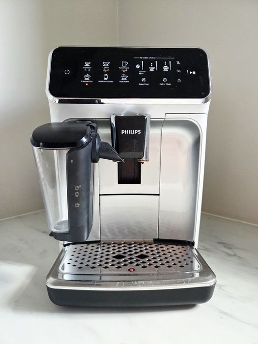 Ekspres do kawy Philips LattegGo EP3243