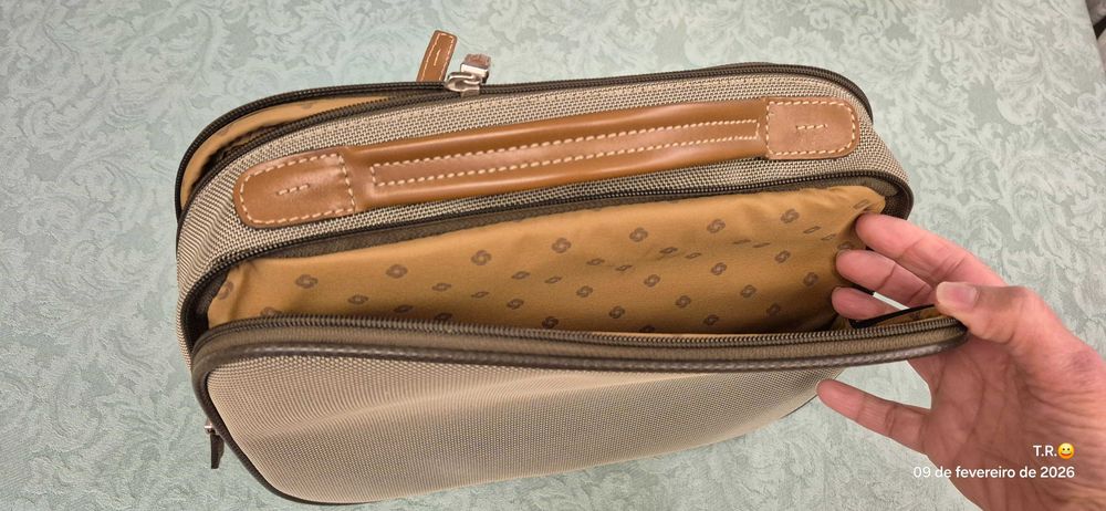 Saco de toilete Samsonite novo