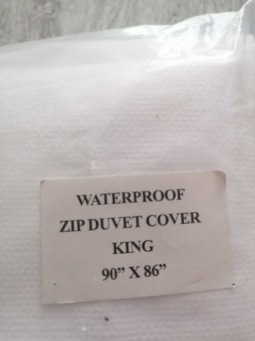 Wodoodporny pokrowiec na materac