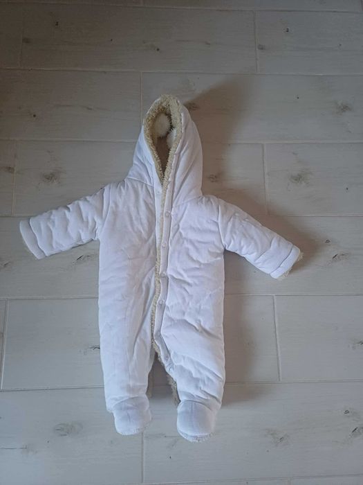 kombinezon dwustronny rozmiar 0-6 miesiecy