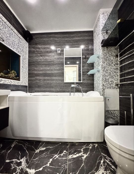 Гарна та якісна 3 кім. квартира в ЖК Ліко-Град, Виставковий, Іподром,