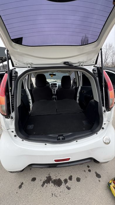 CITROEN C-ZERO 2013 рік чудовому стані!