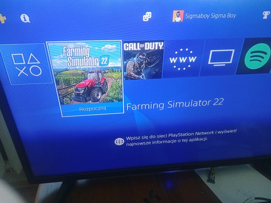 Konsola ps4 Slim plus gry